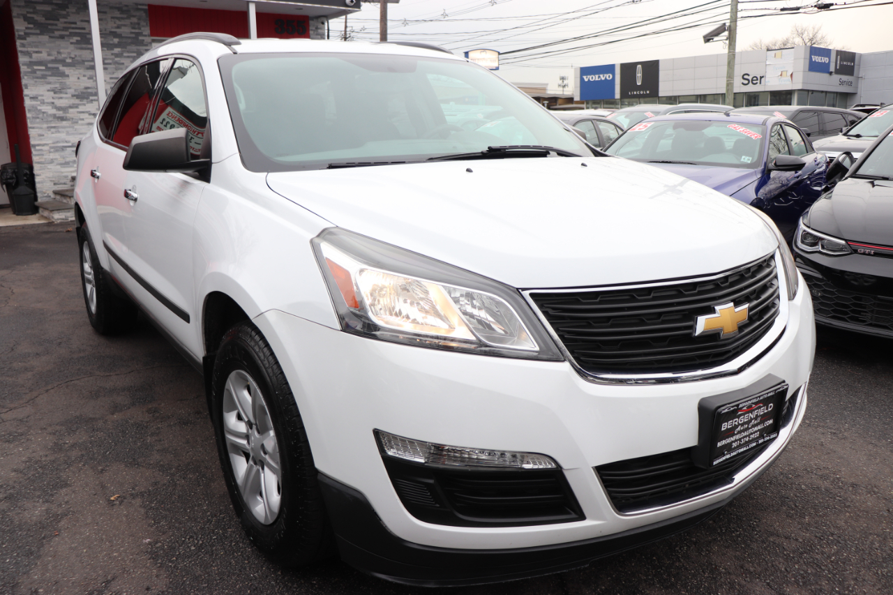 Chevrolet Traverse AWD 4dr LS 2017