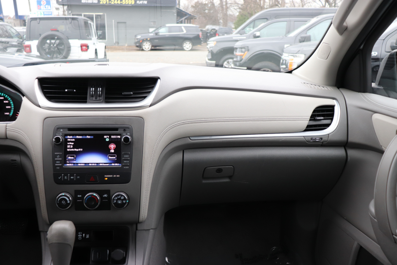 Chevrolet Traverse AWD 4dr LS 2017