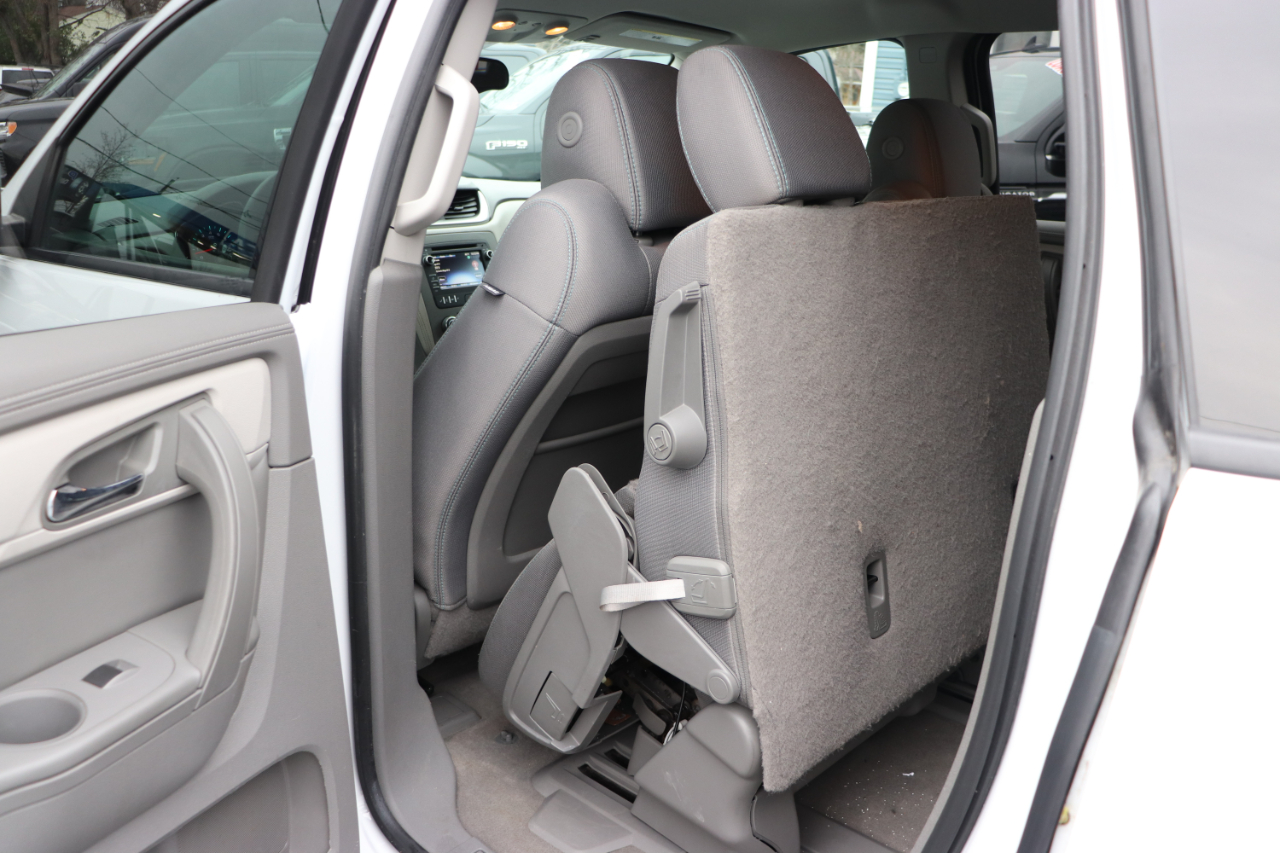 Chevrolet Traverse AWD 4dr LS 2017