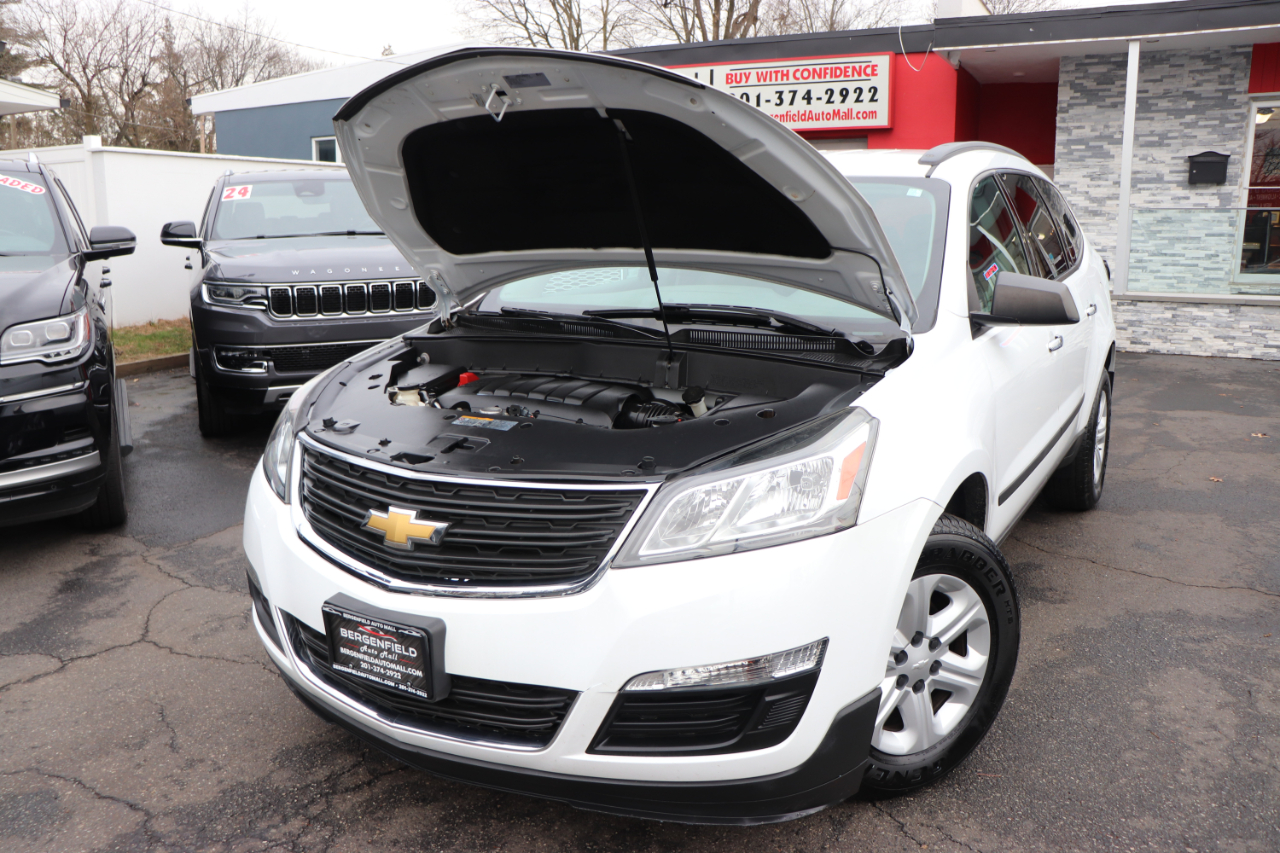 Chevrolet Traverse AWD 4dr LS 2017