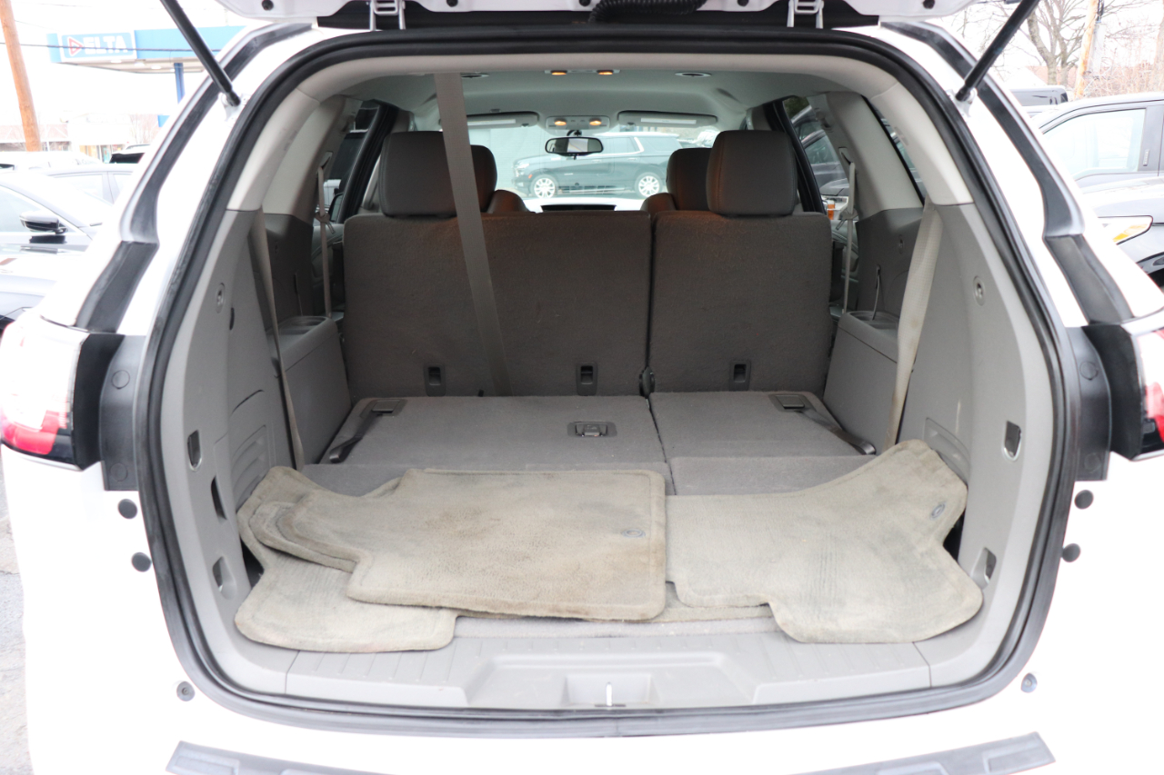 Chevrolet Traverse AWD 4dr LS 2017