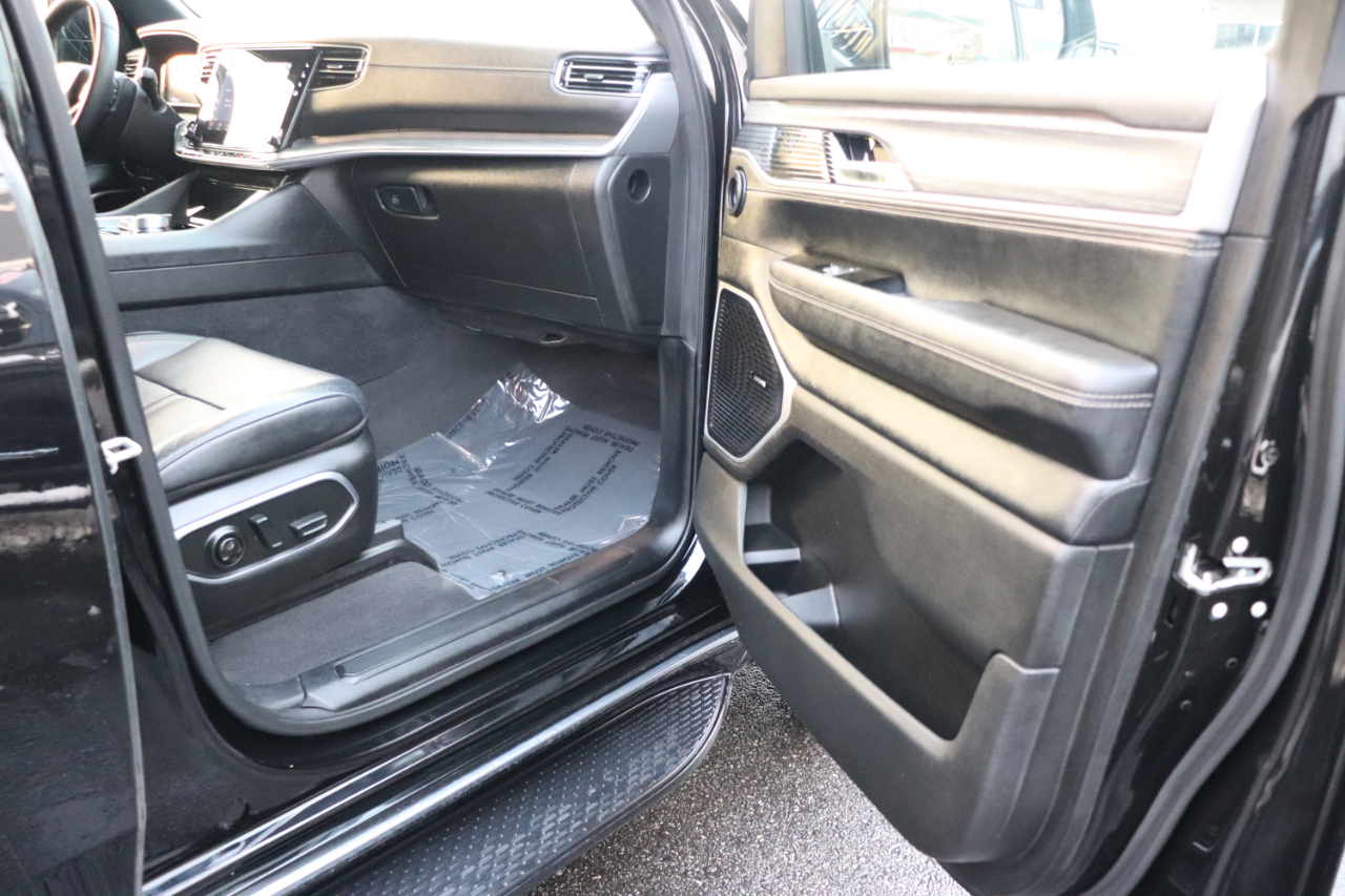 Jeep Wagoneer Series II 4x4 2024