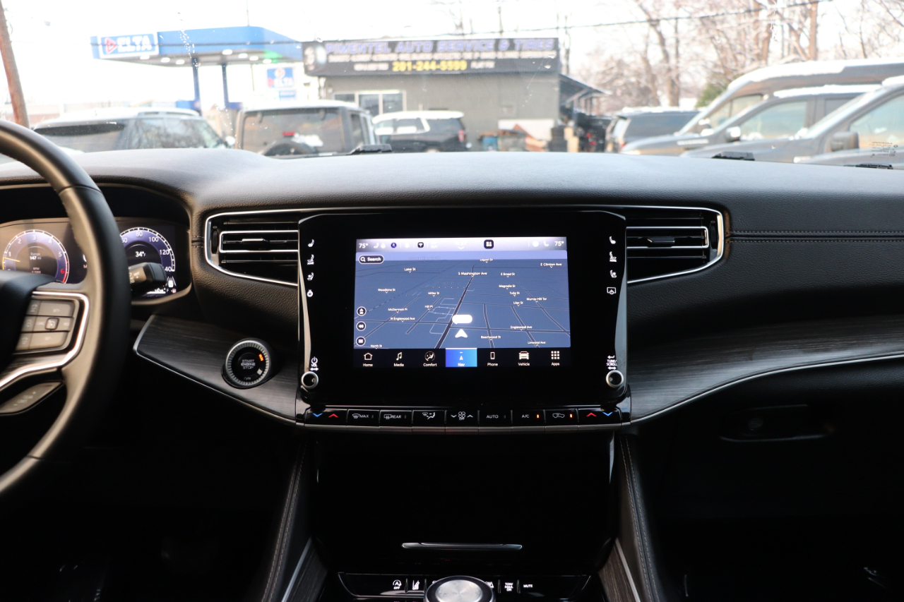 Jeep Wagoneer Series II 4x4 2024