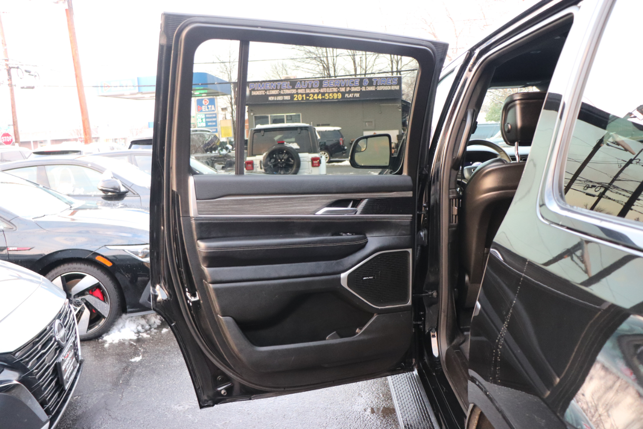 Jeep Wagoneer Series II 4x4 2024