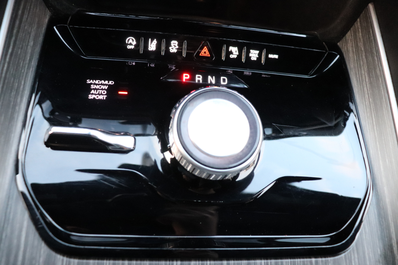 Jeep Wagoneer Series II 4x4 2024