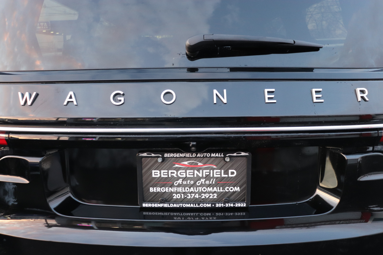 Jeep Wagoneer Series II 4x4 2024