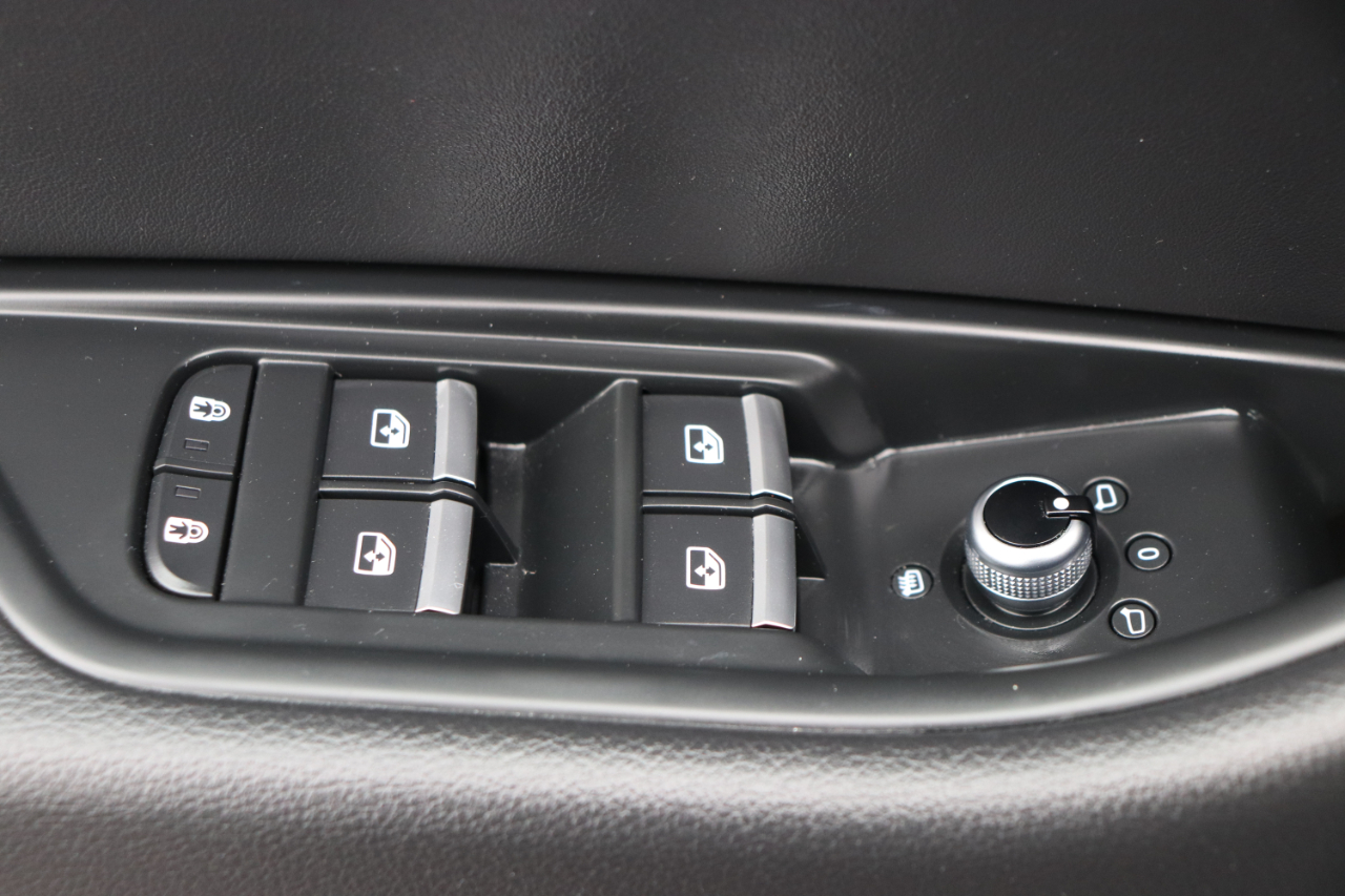 Audi A5 Sportback S line Premium 45 TFSI quattro 2025