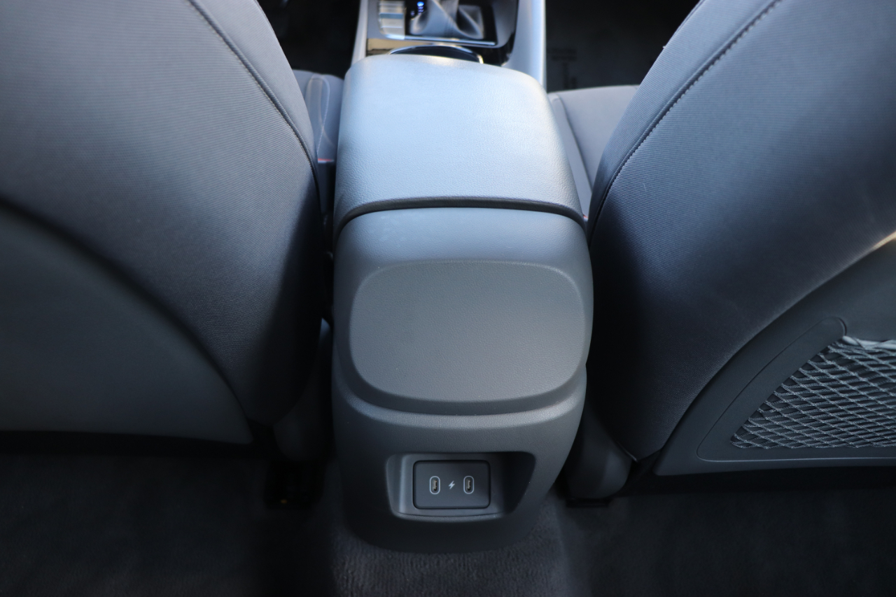 Hyundai Elantra SEL Convenience IVT 2025