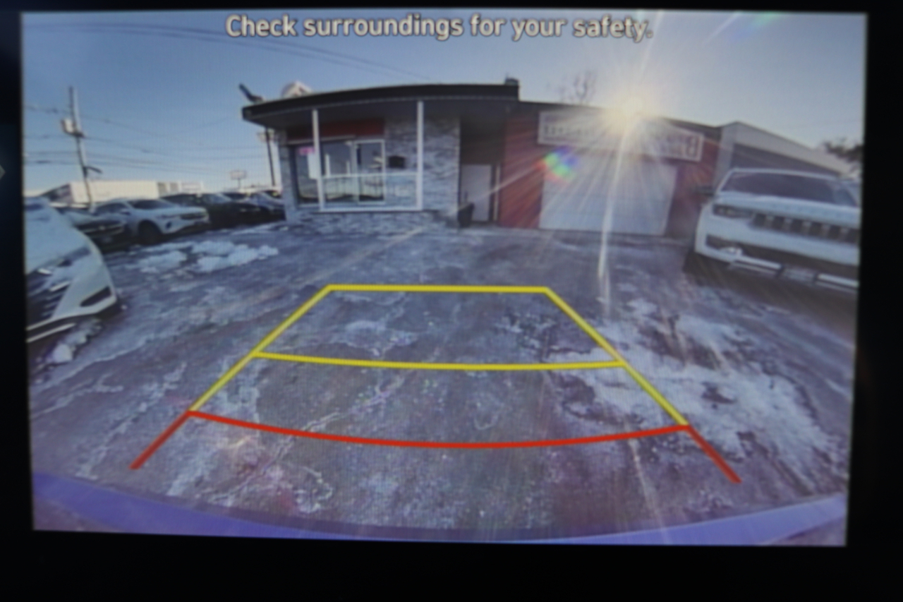 Hyundai Elantra SEL Convenience IVT 2025