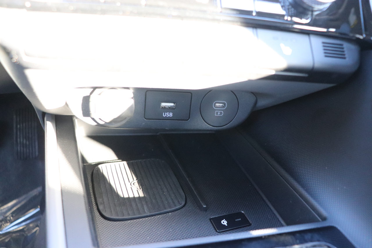 Hyundai Elantra SEL Convenience IVT 2025