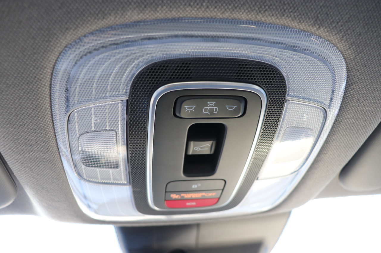 Hyundai Elantra SEL Convenience IVT 2025