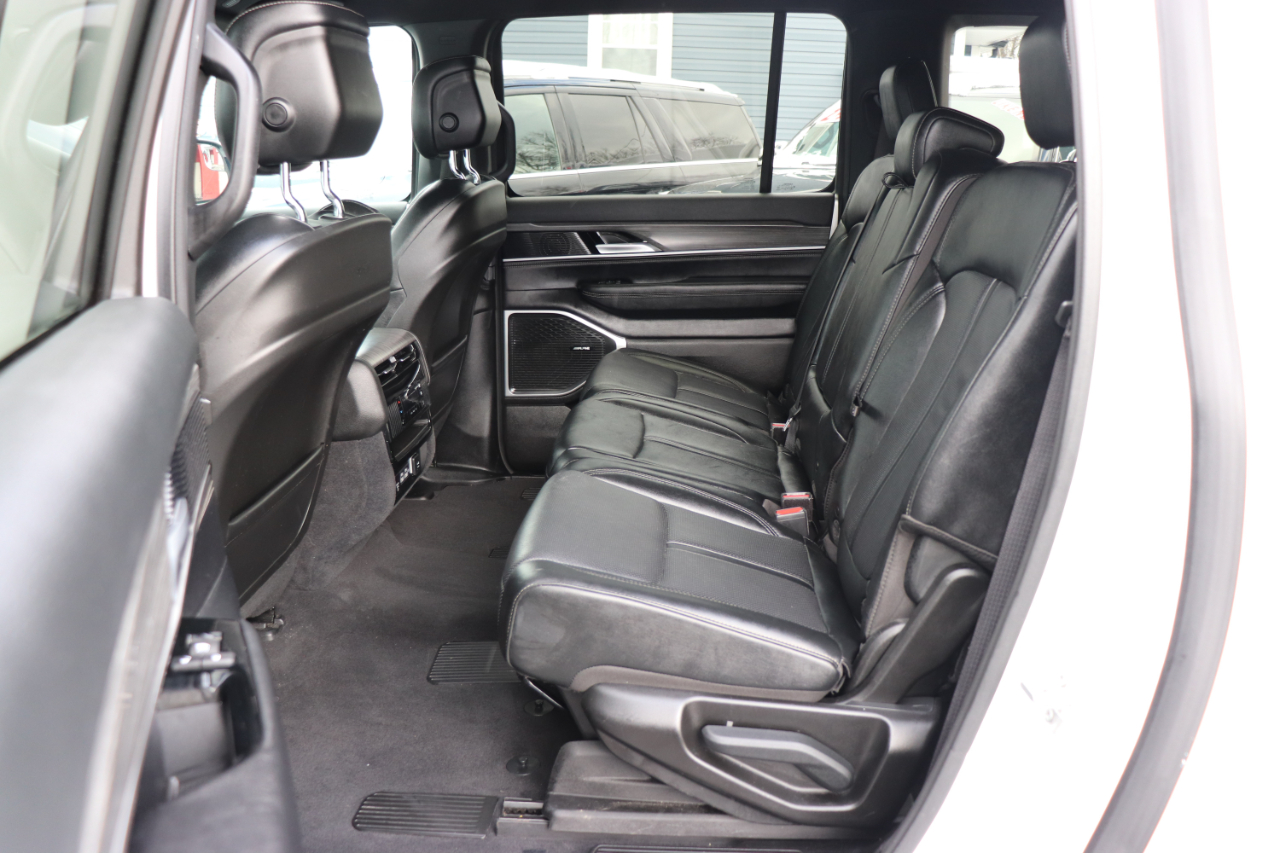 Jeep Wagoneer L Series II 4x4 2024