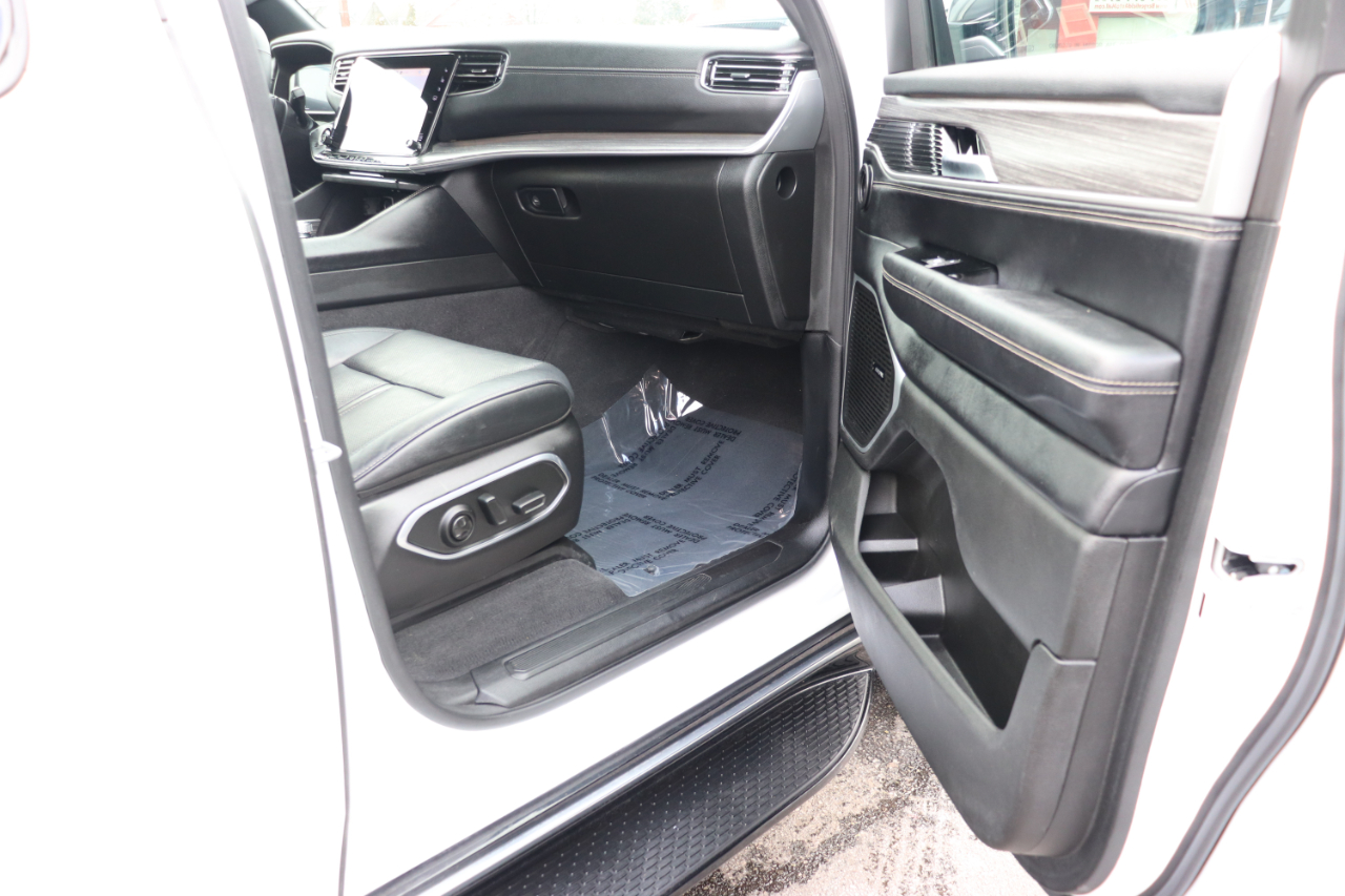 Jeep Wagoneer L Series II 4x4 2024