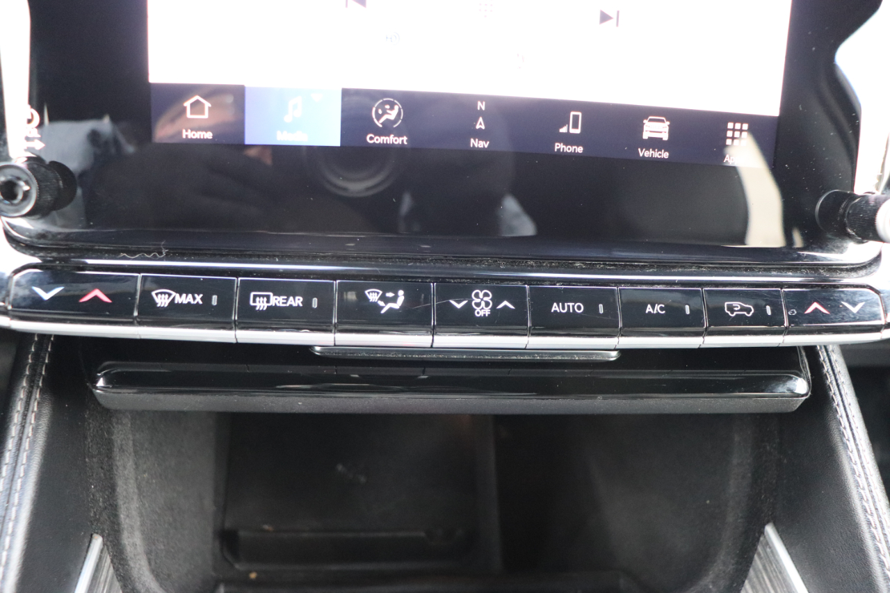 Jeep Wagoneer L Series II 4x4 2024