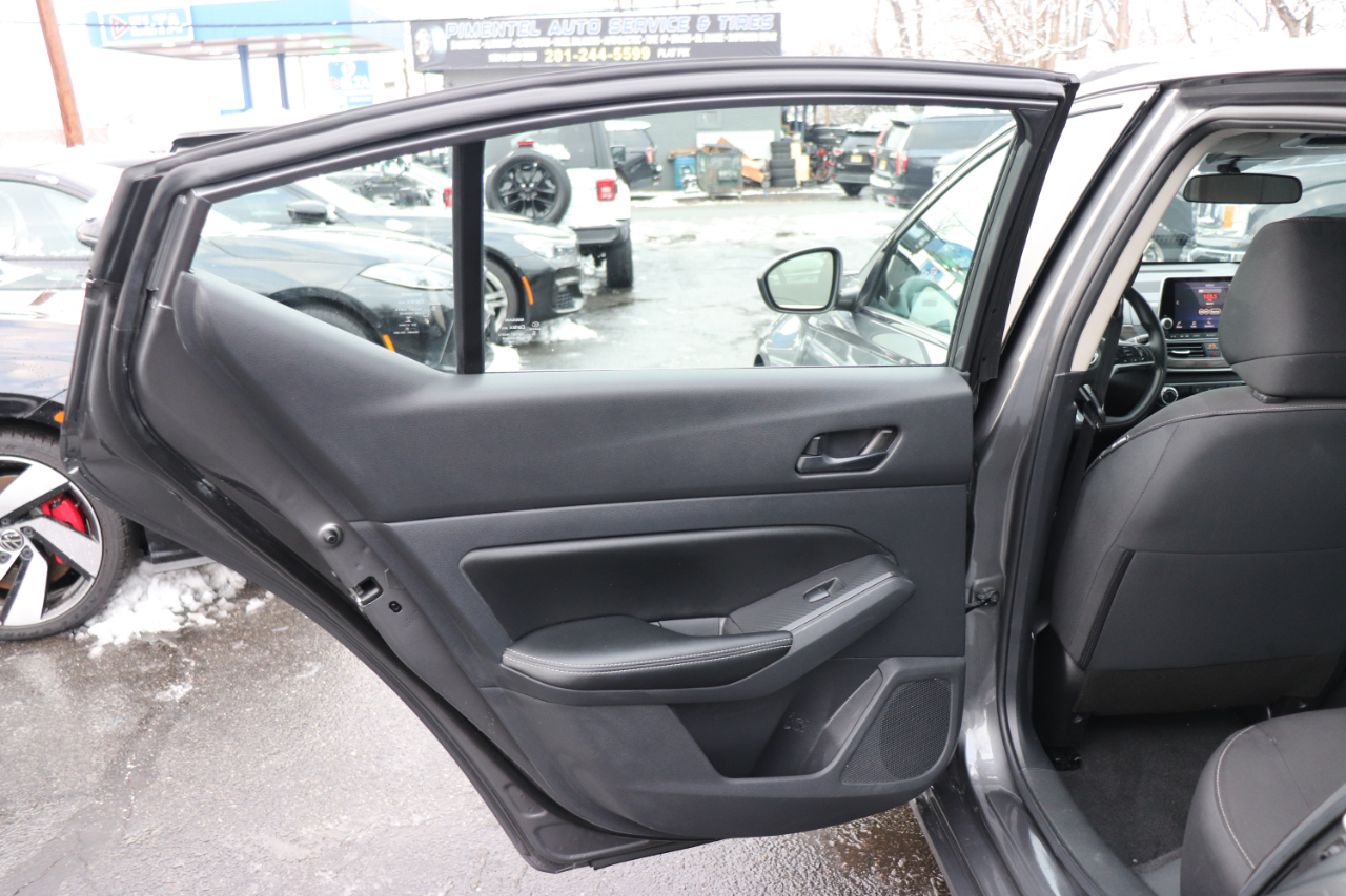 Nissan Altima SV FWD 2025