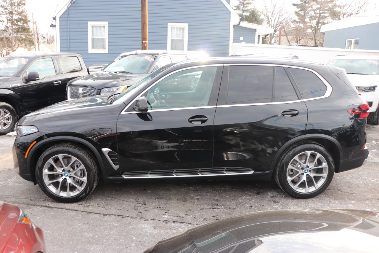 BMW X5 xDrive50e Plug-In Hybrid 2025