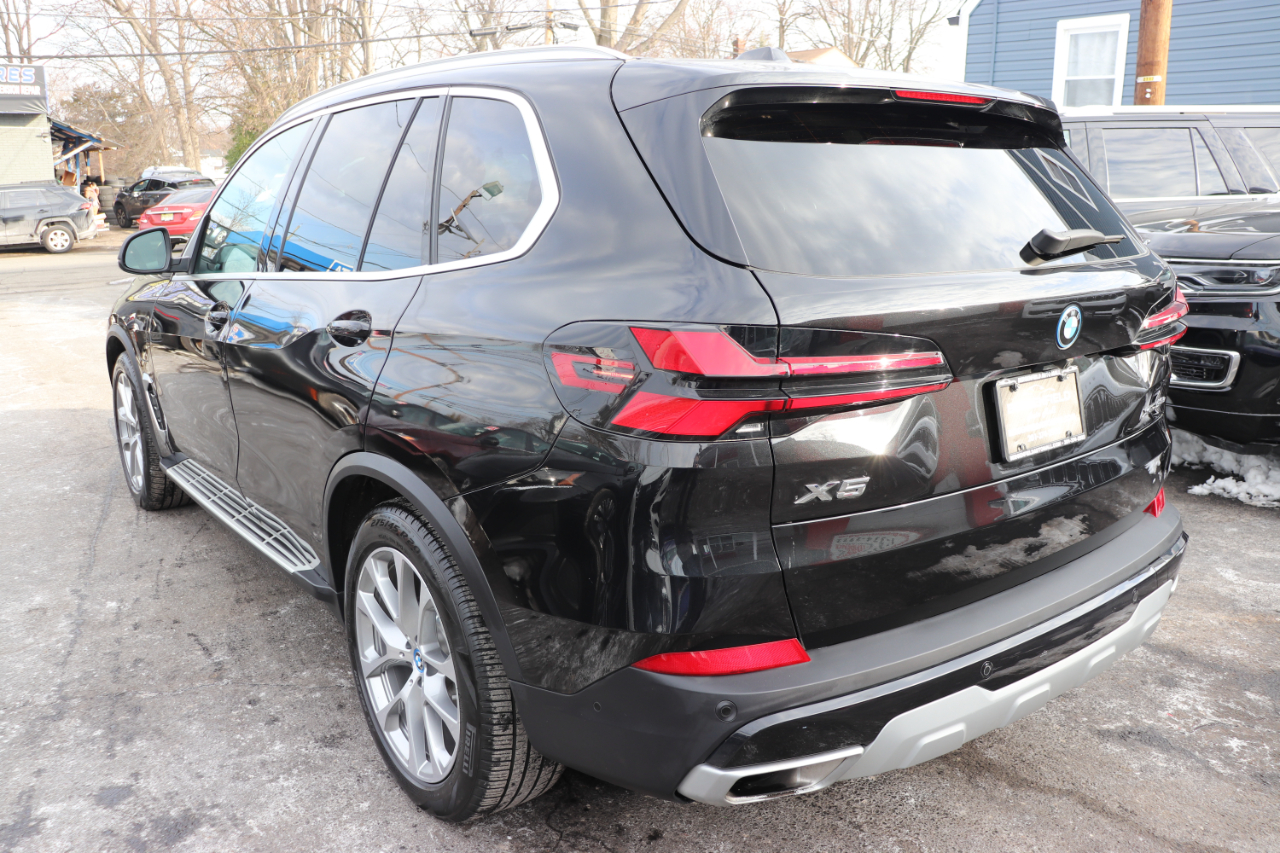 BMW X5 xDrive50e Plug-In Hybrid 2025