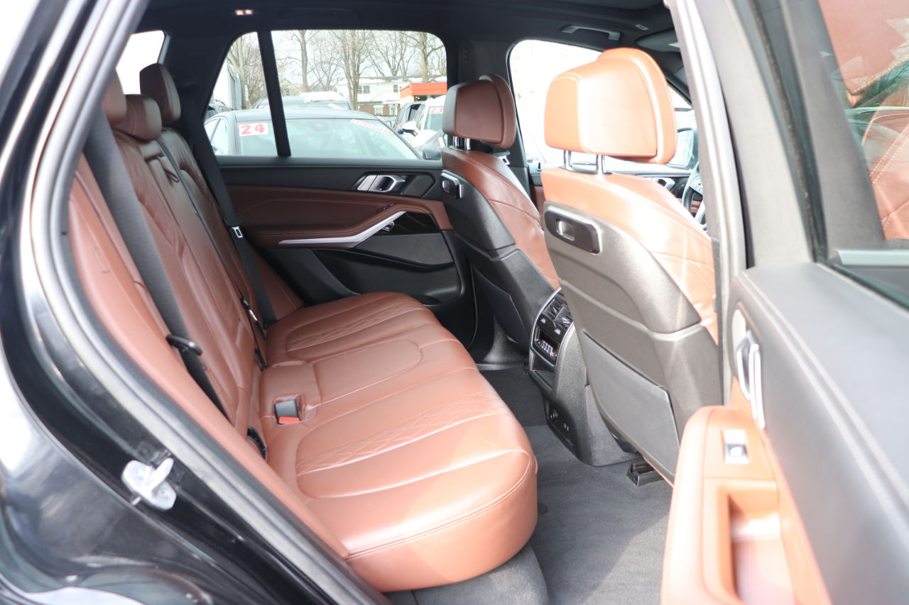 BMW X5 xDrive50e Plug-In Hybrid 2025