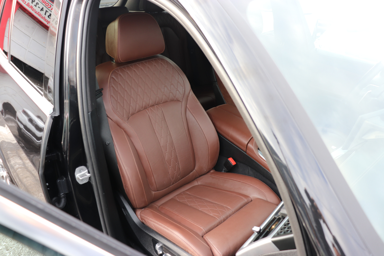 BMW X5 xDrive50e Plug-In Hybrid 2025