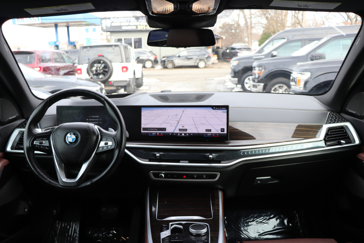 BMW X5 xDrive50e Plug-In Hybrid 2025