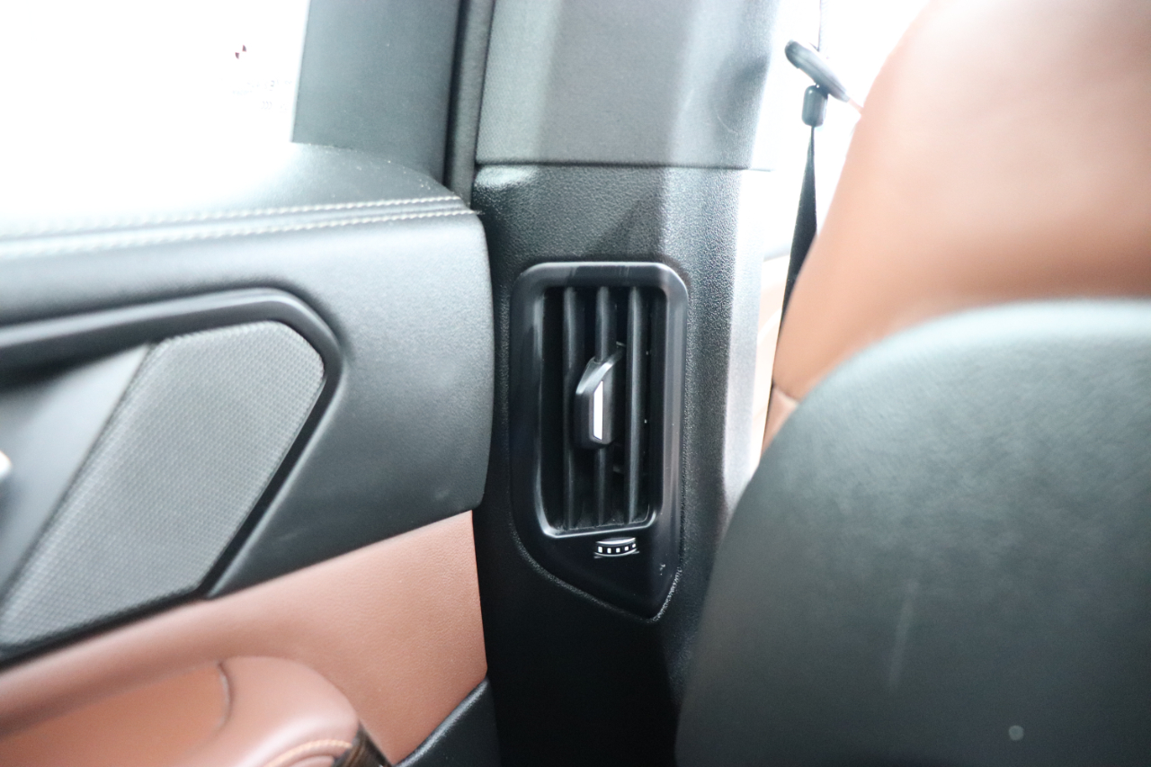 BMW X5 xDrive50e Plug-In Hybrid 2025