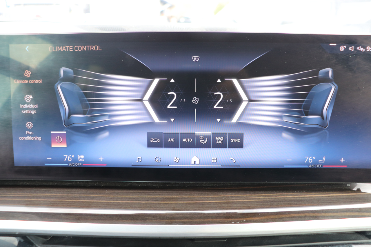 BMW X5 xDrive50e Plug-In Hybrid 2025