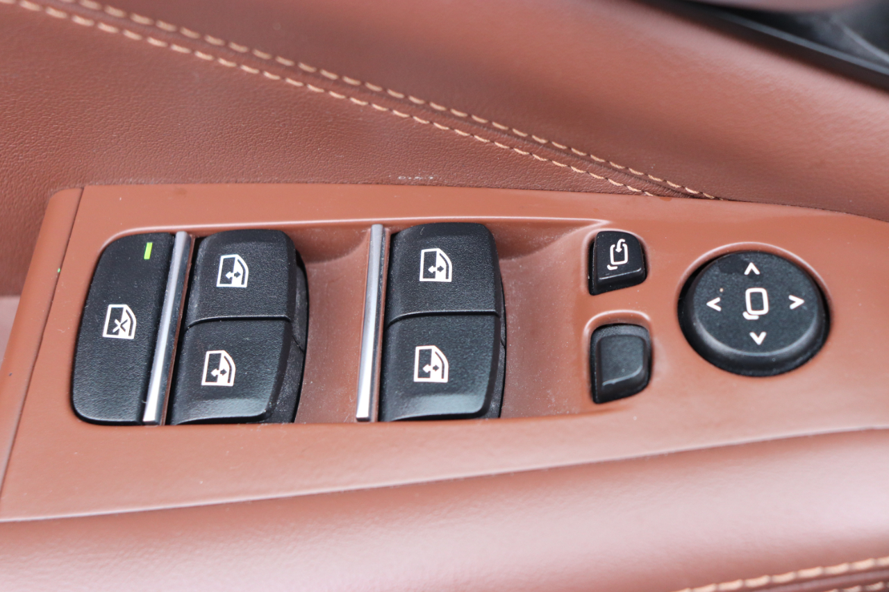 BMW X5 xDrive50e Plug-In Hybrid 2025