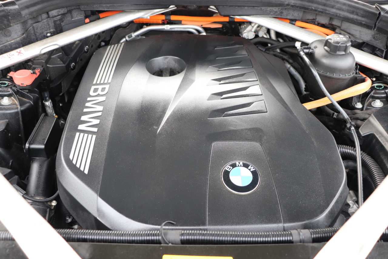 BMW X5 xDrive50e Plug-In Hybrid 2025