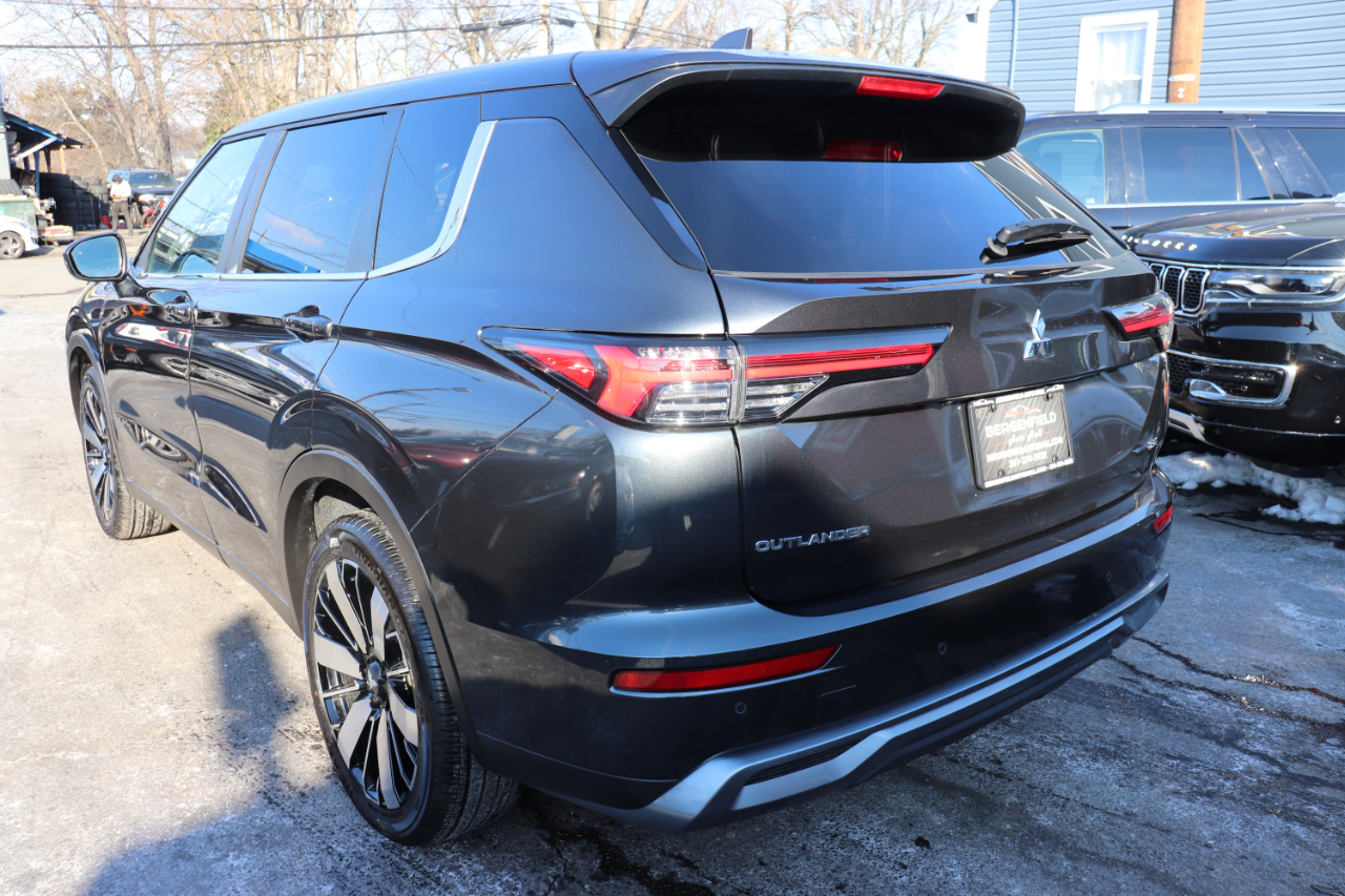 Mitsubishi Outlander SE S-AWC 2025