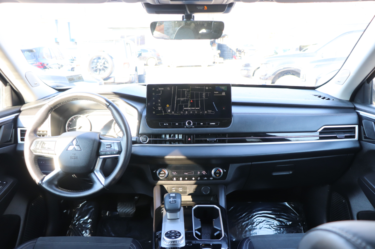 Mitsubishi Outlander SE S-AWC 2025