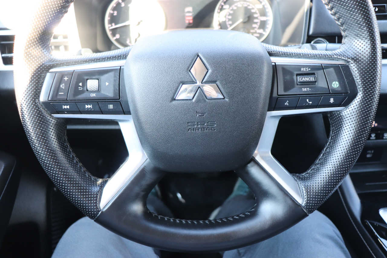 Mitsubishi Outlander SE S-AWC 2025