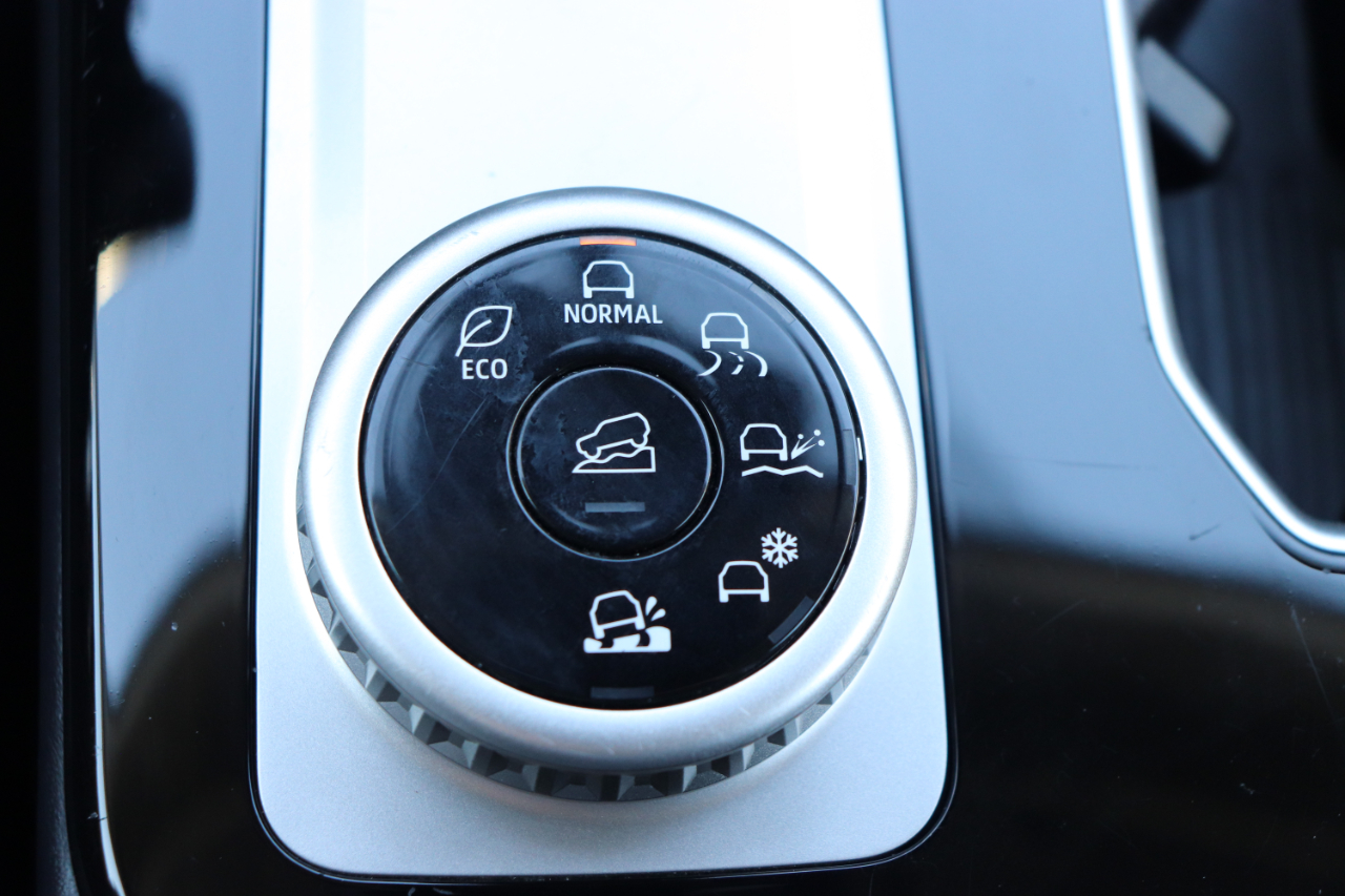 Mitsubishi Outlander SE S-AWC 2025