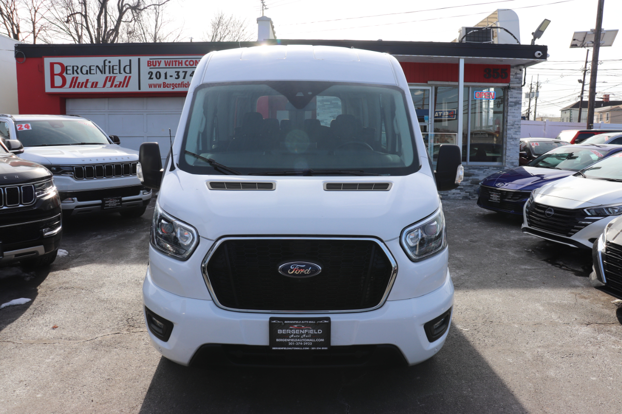 Ford Transit Passenger Wagon T-350 148" Med Roof XLT RWD 2023