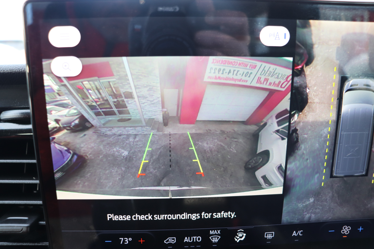 Ford Transit Passenger Wagon T-350 148" Med Roof XLT RWD 2023