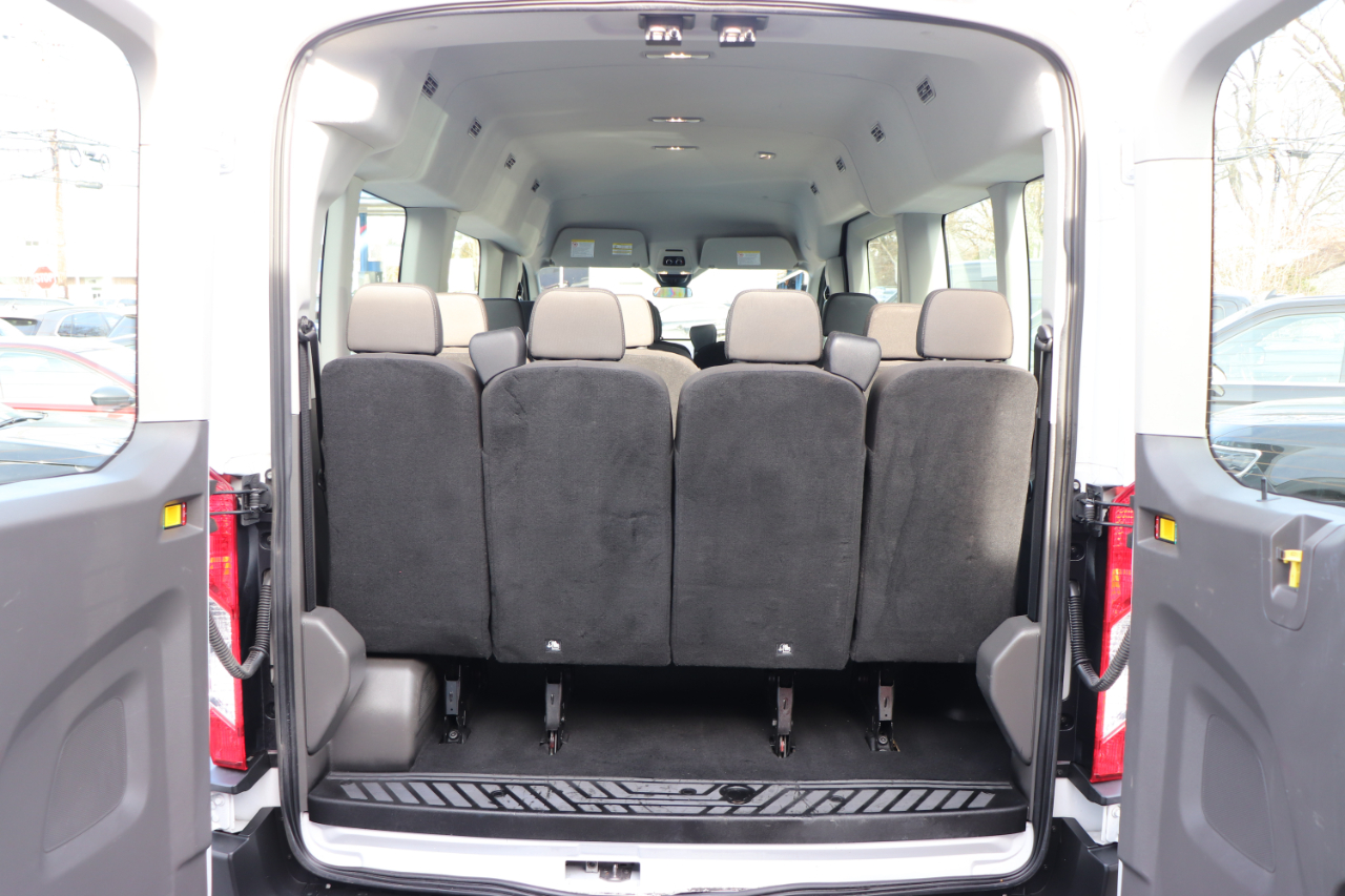 Ford Transit Passenger Wagon T-350 148" Med Roof XLT RWD 2023