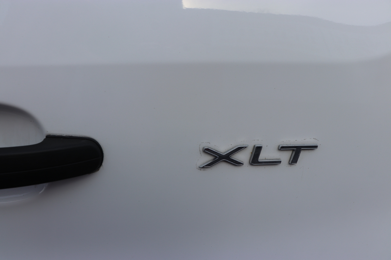 Ford Transit Passenger Wagon T-350 148" Med Roof XLT RWD 2023