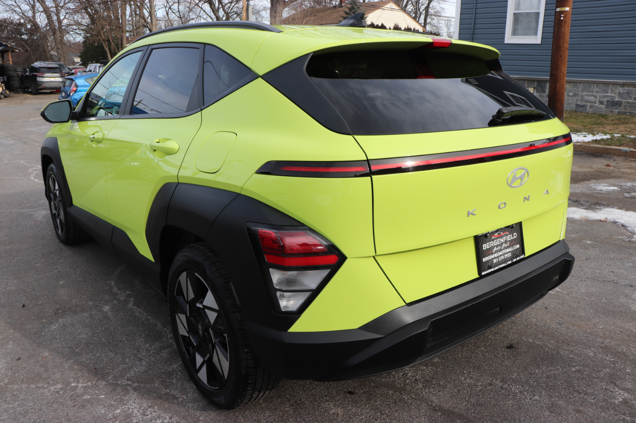 Hyundai Kona SEL FWD 2024