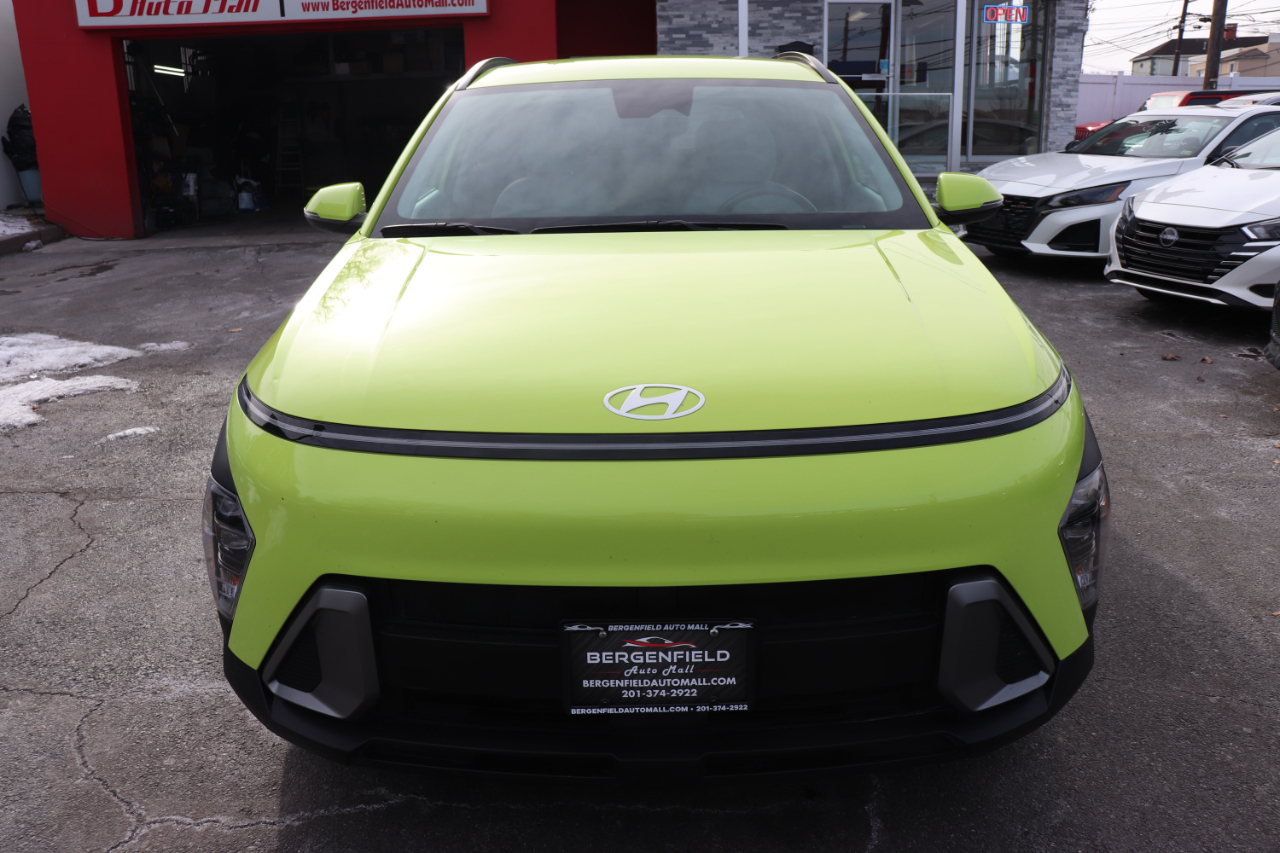 Hyundai Kona SEL FWD 2024