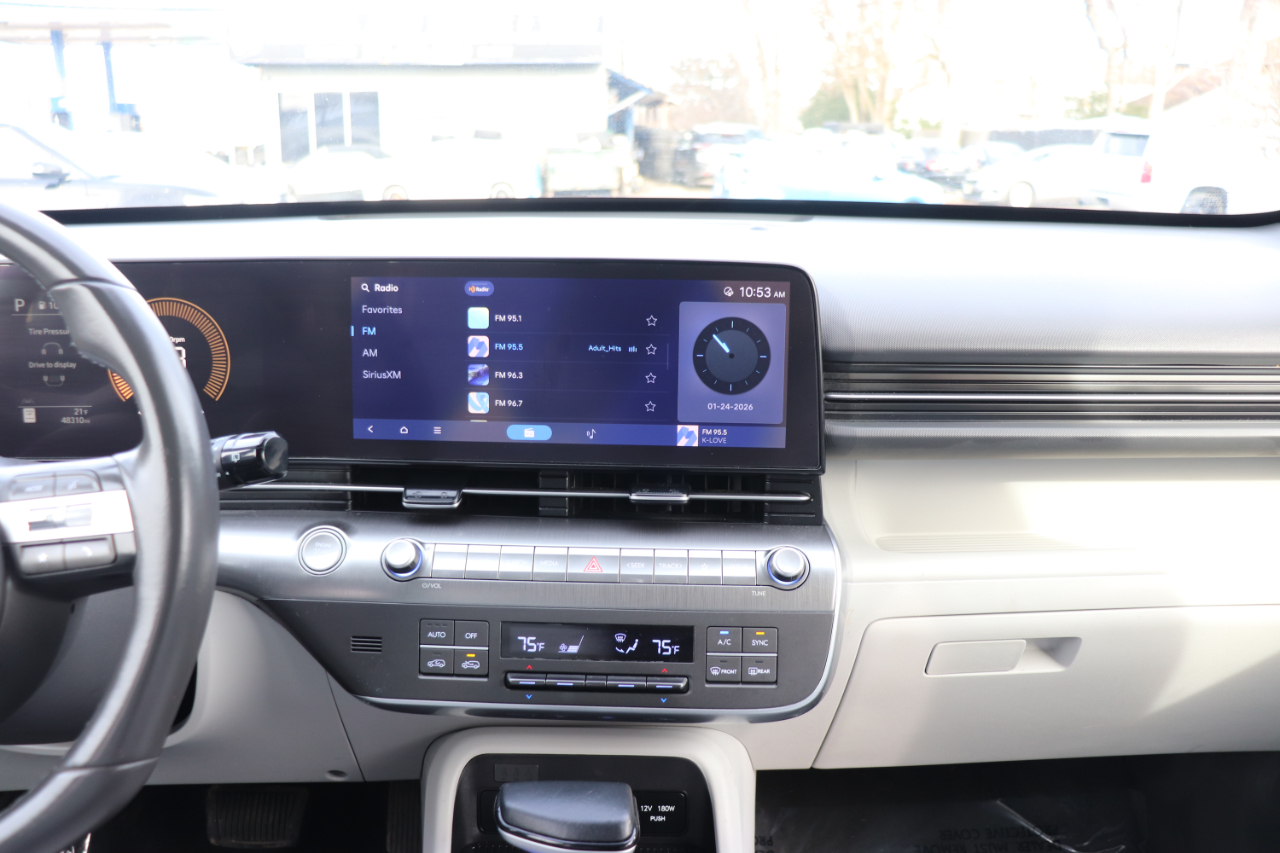 Hyundai Kona SEL FWD 2024