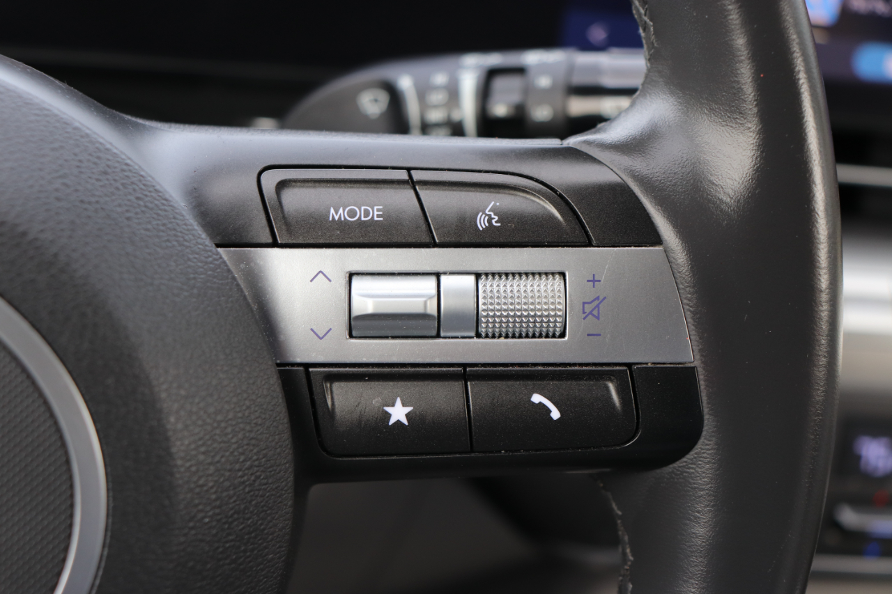 Hyundai Kona SEL FWD 2024