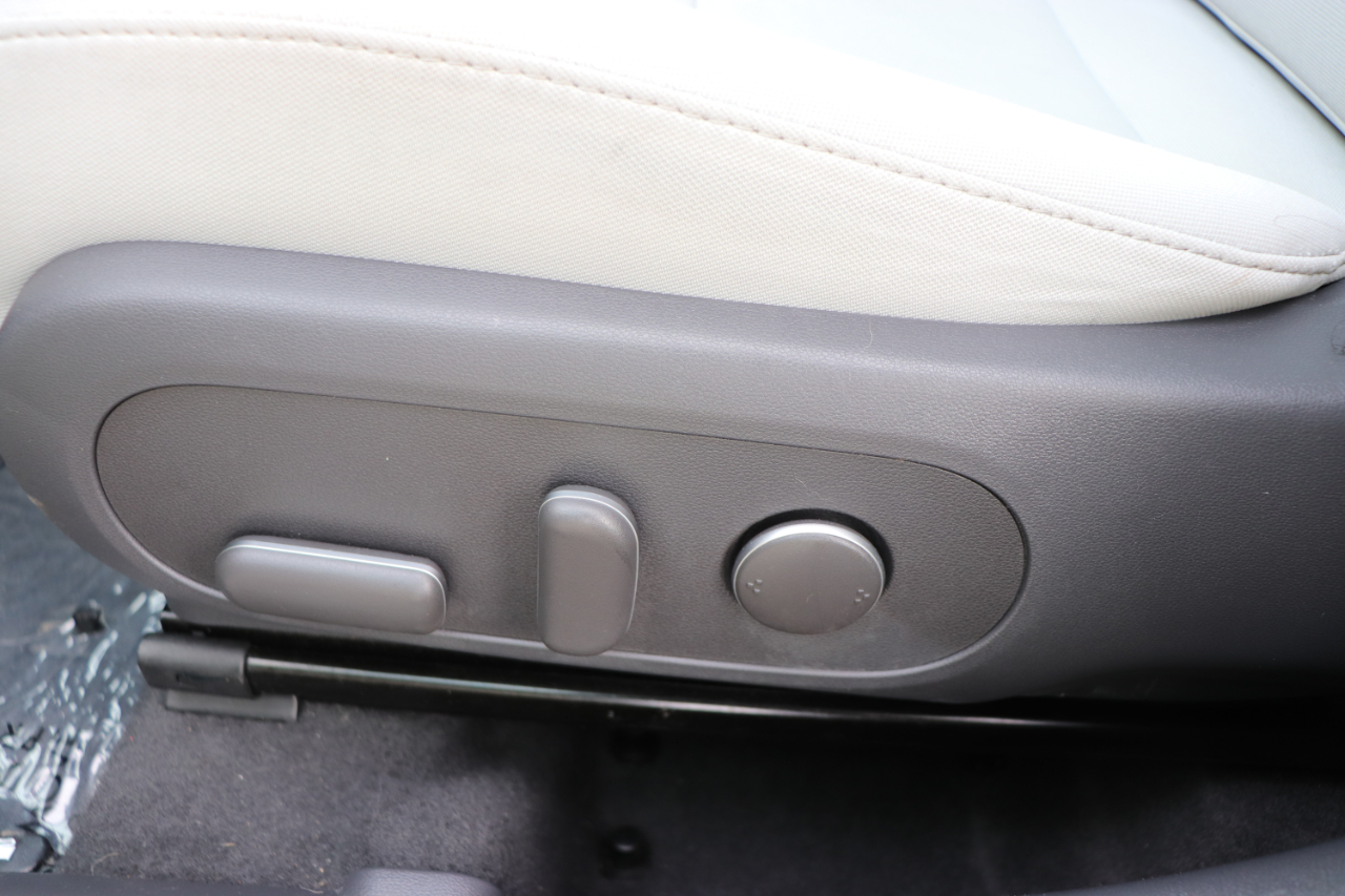 Hyundai Kona SEL FWD 2024