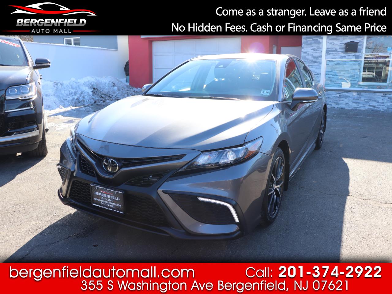 2024 Toyota Camry SE Auto (Natl)