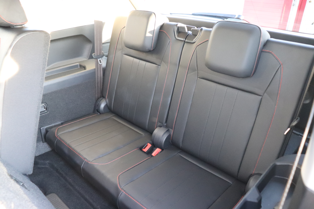 Volkswagen Tiguan 2.0T Wolfsburg Edition FWD 2024