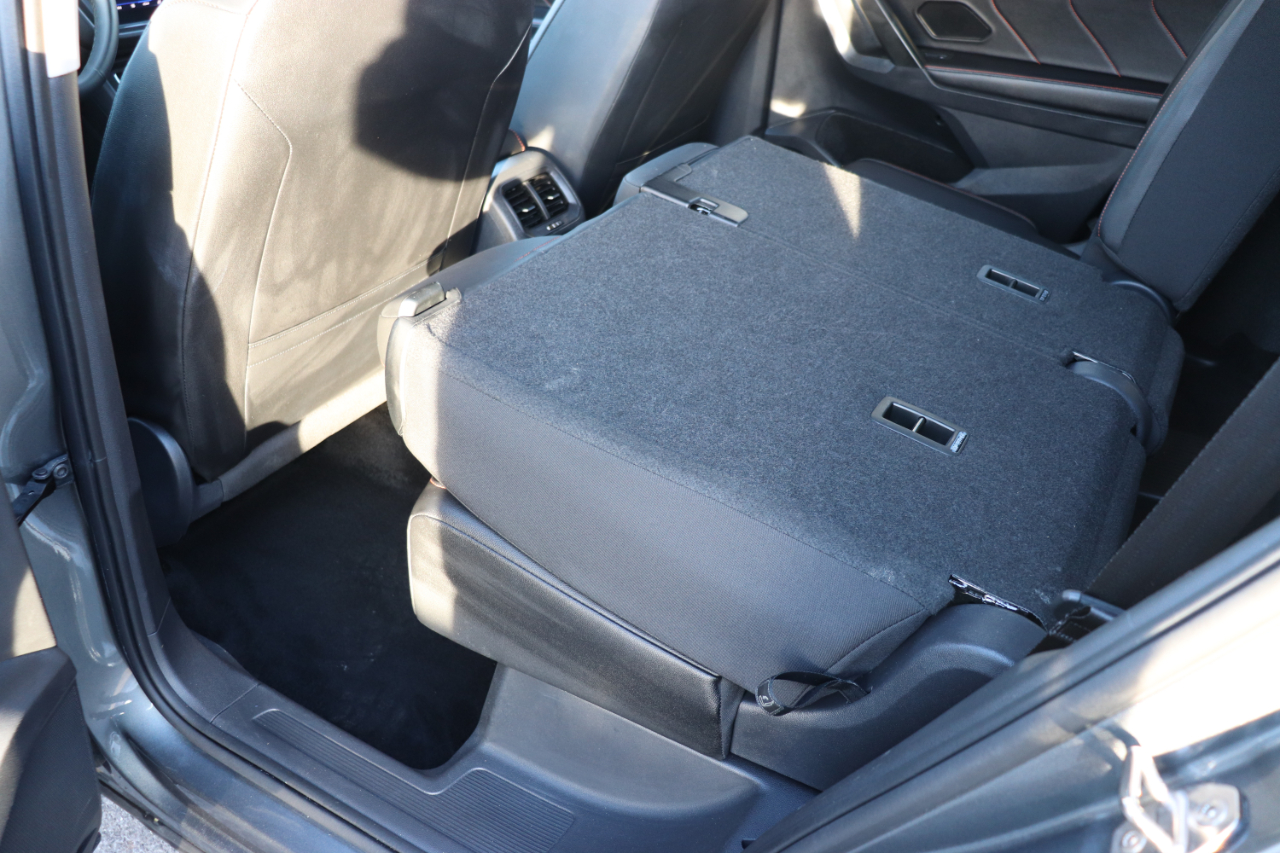 Volkswagen Tiguan 2.0T Wolfsburg Edition FWD 2024