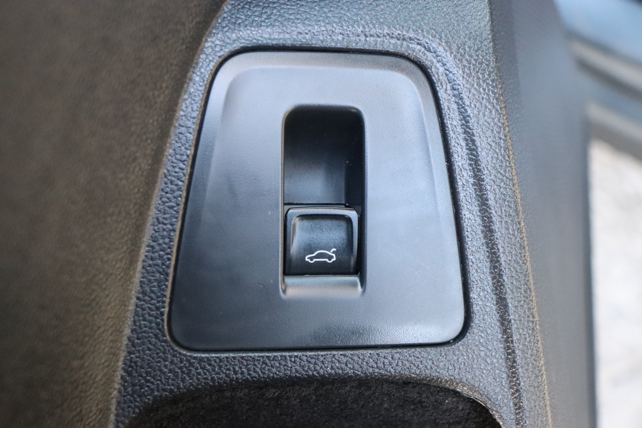 Volkswagen Tiguan 2.0T Wolfsburg Edition FWD 2024