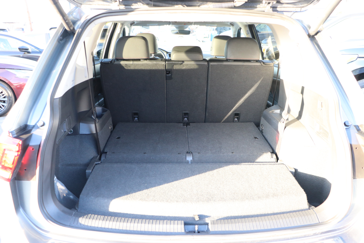 Volkswagen Tiguan 2.0T Wolfsburg Edition FWD 2024