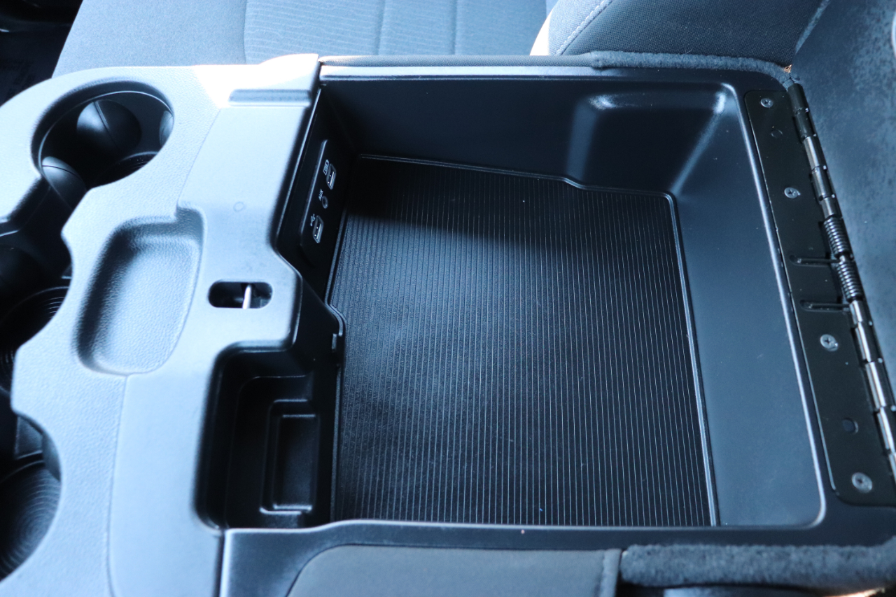 RAM 1500 Classic Warlock 4x2 Crew Cab 5'7" Box 2024