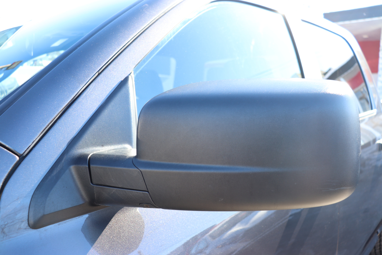 RAM 1500 Classic Warlock 4x2 Crew Cab 5'7" Box 2024