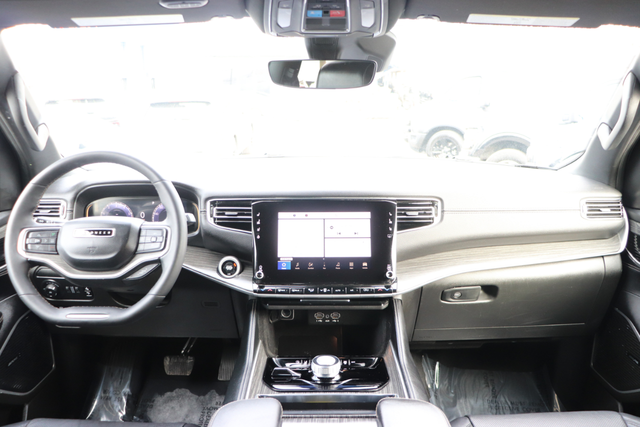 Jeep Wagoneer L Series II 4x4 2024