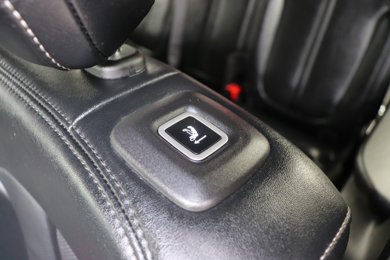 Jeep Wagoneer L Series II 4x4 2024